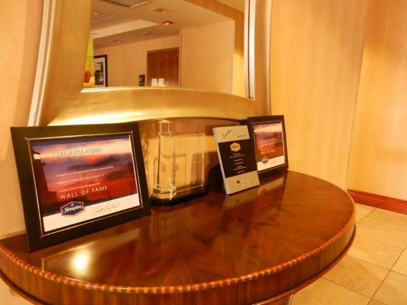 Hotel Hampton Norco/corona 3*